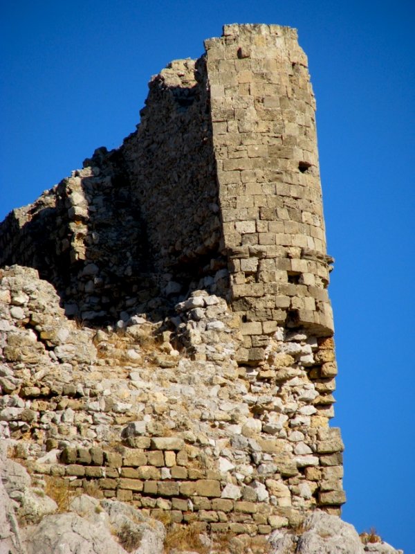 Castel face