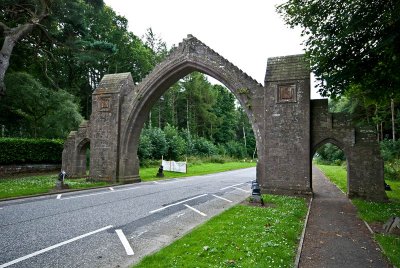 30_July_09The Edzell Arch