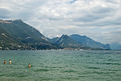 12_Sep_09-04 Lake Garda.jpg