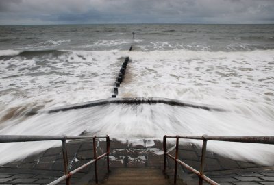 05_Feb_08  Churning Sea