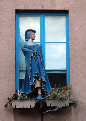 Mannequin in Chartres Store Window