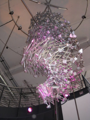 Moving metal sculpture--fascinating.