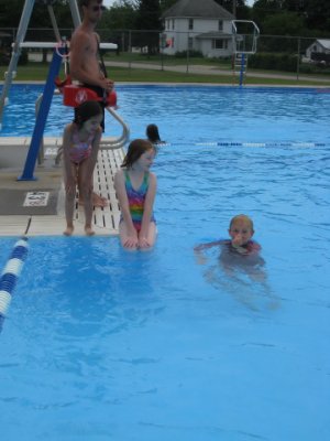 Three cousins at the pool