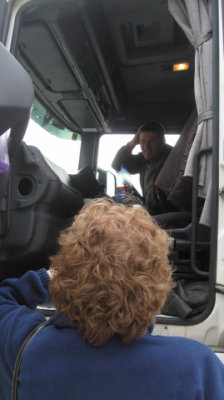 Linda talking to the Kerry truck driver