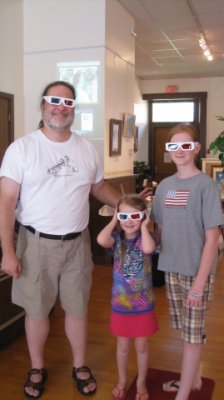 Dave with two admirers set to look at the exhibit
