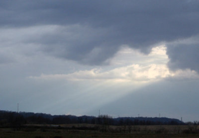 cloudsandraysmarch2006KY.jpg