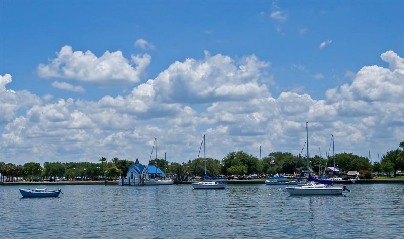 Downtown Harbor, Floating Chapel