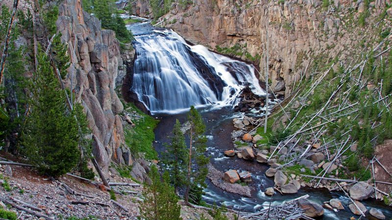 Gibbon Falls