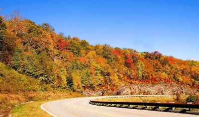  Cherohala Skyway