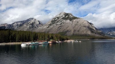 Lake Minnewanka, Banff