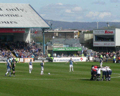Huddle Before the Game