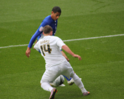 Dobbie Cut Back