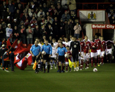 Teams Arrive
