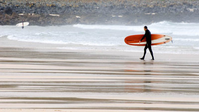 Red Surfer.