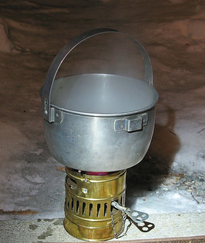1970s Most Popular Cooking Combo ( Svea And Sigg Pots )