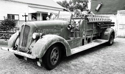 Old  Douglas  Firetruck