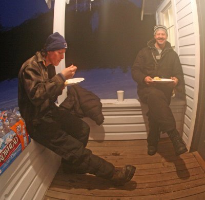  Trinity Timers Eat  A Pre-Dawn Breakfast Outside ( 22 degrees Out )
