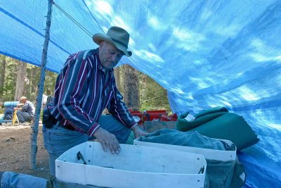 Wrangler Dave Starts Packing Up For Trip Back Out,