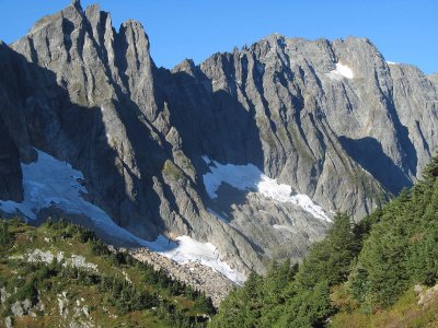 View Of Nearby Peaks From Sahale Arm