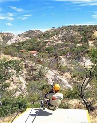  Zip Line Tours Near Cabo