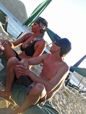  Tonya And Dave Kicking Back On The Baja Beach