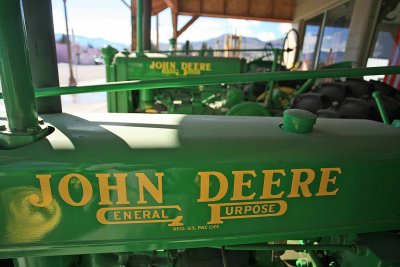  Vintage John Deer Collection In Brewster Wash..
