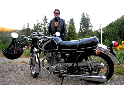 Entiat Local WIth  1969 Honda 350  Cafe Racer