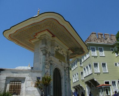 Another  Fountain between Hagia Sophia and Topkapi