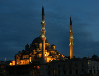 New Mosque at dusk