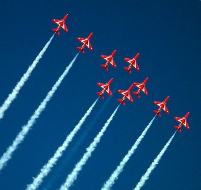  Red Arrows_Blue Sky