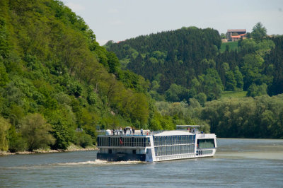 Following the Amadagio