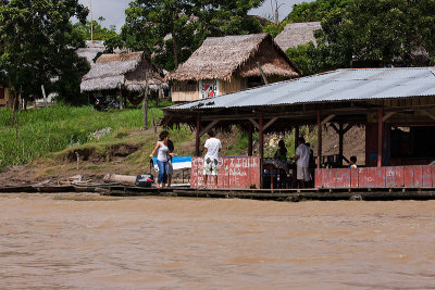 2009-1-3 9474 Amazon River - M.jpg