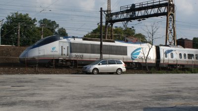 Acela heading into the tunnel