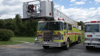 York Area Unified Fire PA Truck 89-2.JPG