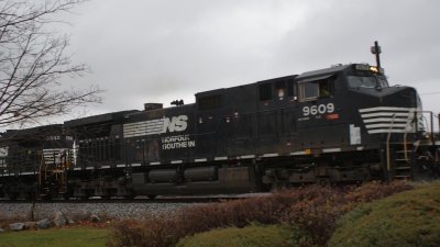 NS 9609.JPG