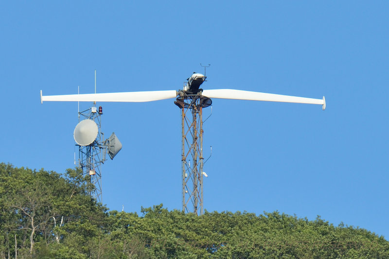 Wind Turbine Test - Sigma 18-200 @ 280mm.JPG