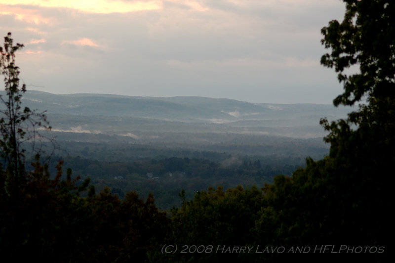 Easthampton MA-20080518_110_Sunset Mt Tom_DxO2_RAW.JPG