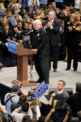 20080204-055-Obama_RallyA.JPG