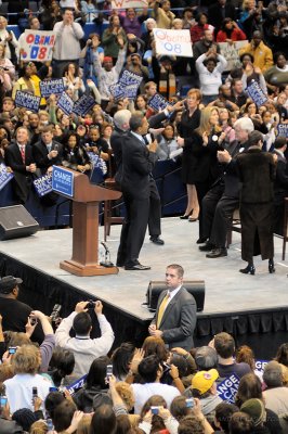 20080204-067-Obama_RallyA.JPG
