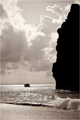 Passeio de barco ao final da tarde