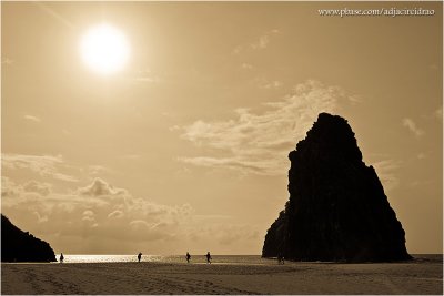 Sepia Color - Baia dos Porcos e Dois Irmos