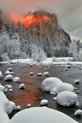 CA - Yosemite NP - Firey Sunset Light on El Capitan 3