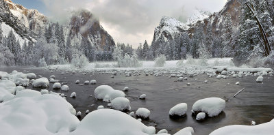 CA - Yosemite NP - Gates of the Valley Panoramic