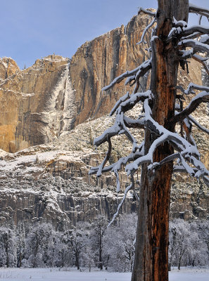 CA - Yosemite NP - Upper Yosemite Falls