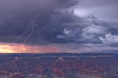 Grand Canyon NP - Lightning Strike