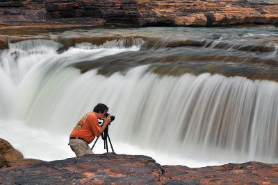 Salt River Canyon - Dave shooting the Falls