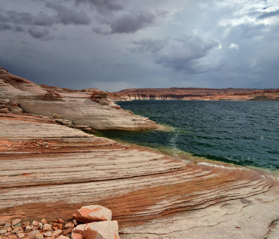 AZ - Lake Powell - Antelope Point 1.jpg