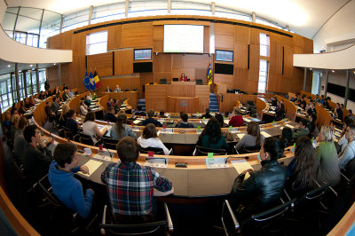 Parlement 17 plus 27 september 2012