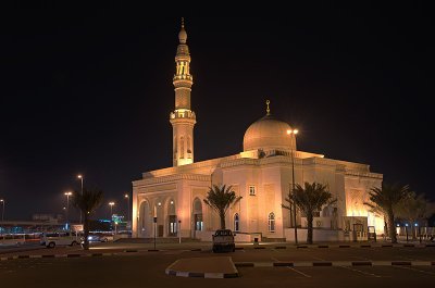 mosque3.jpg