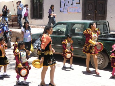 Parade 2